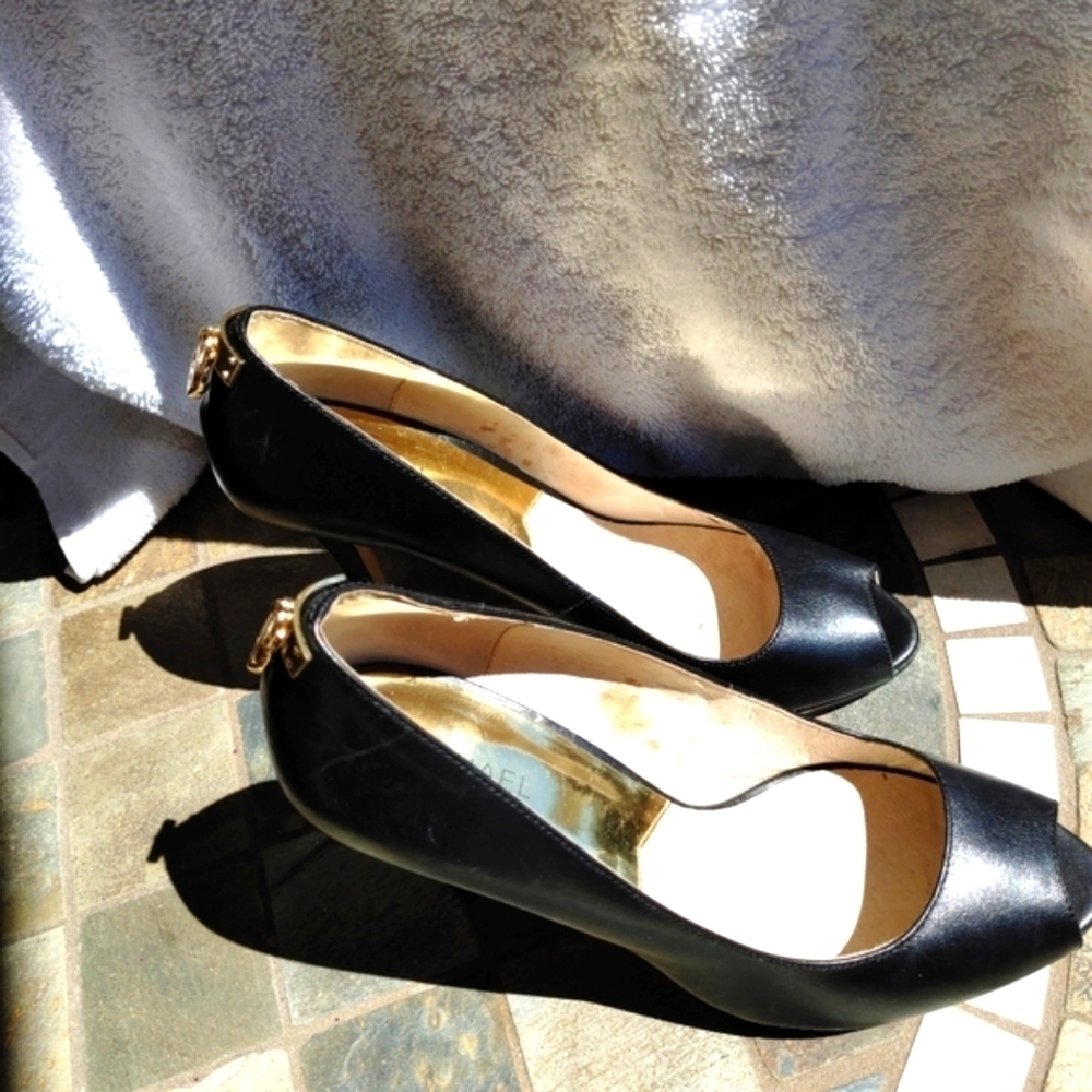 GORGEOUS MK OPEN TOE GENUINE LEATHER HIDDEN PLATFORM HEELS SHOES SIZE 11 - Picture 3 of 6